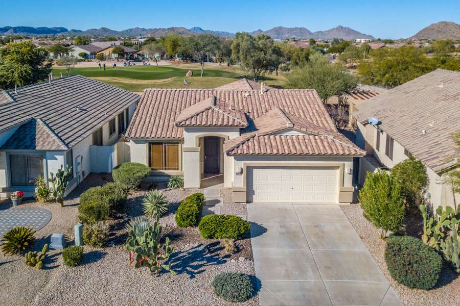 30178 N LITTLE LEAF Drive, San Tan Valley, AZ 85143