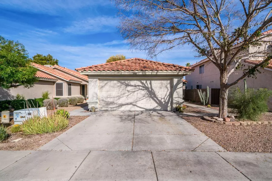 2550 W PARK Avenue, Chandler, AZ 85224