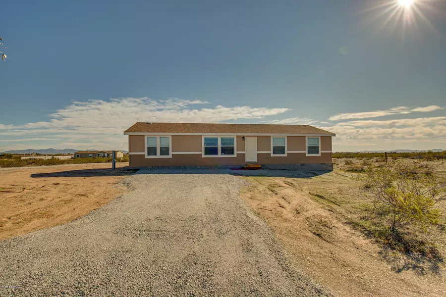 1517 S 376TH Avenue, Tonopah, AZ 85354