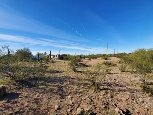 Apache Junction, AZ 85119,3032 E 16TH Avenue