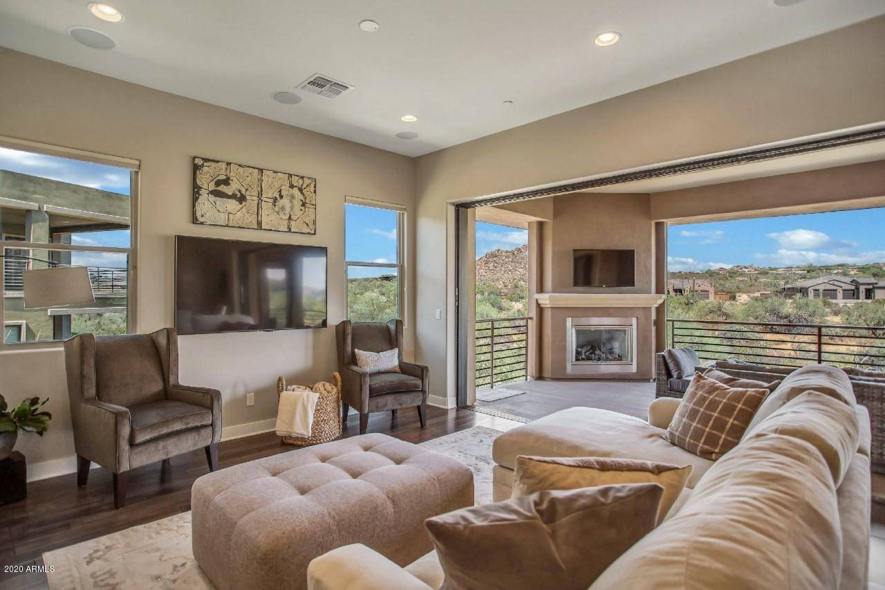 Scottsdale, AZ 85262,27000 N ALMA SCHOOL Parkway #2031