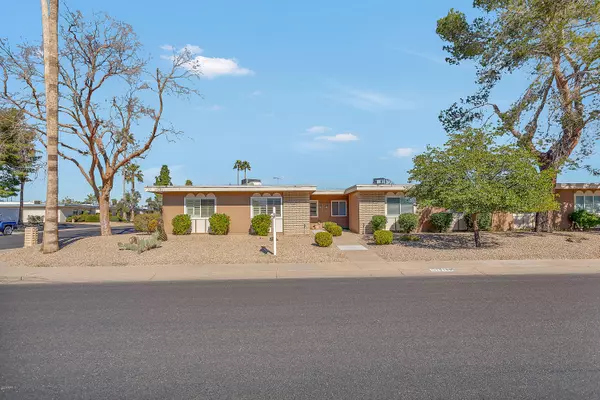 10170 W HUTTON Drive, Sun City, AZ 85351