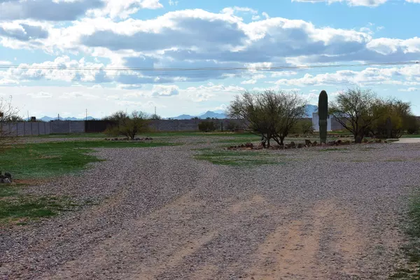 Arizona City, AZ 85123,9755 W EQUESTRIAN Drive