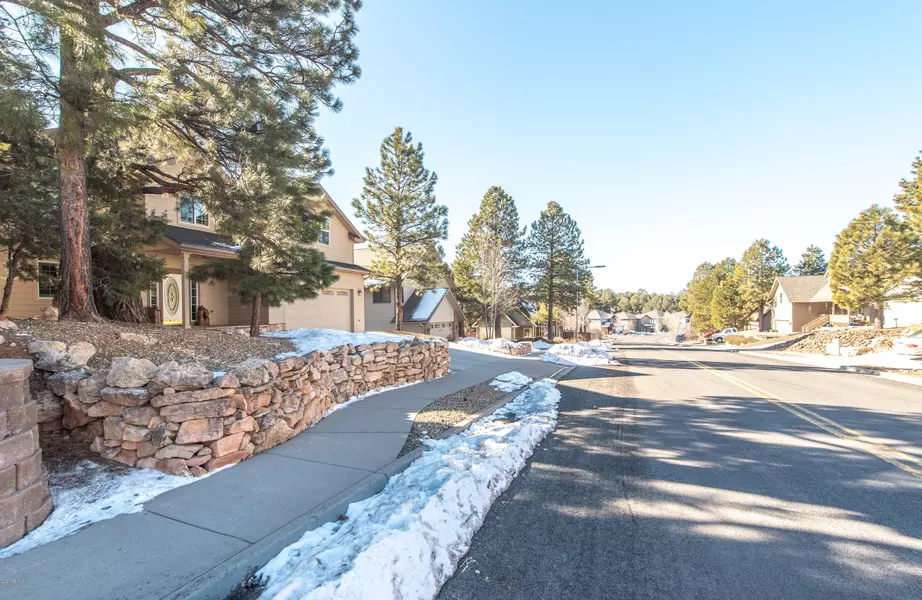 575 W CATTLE DRIVE Trail, Flagstaff, AZ 86005