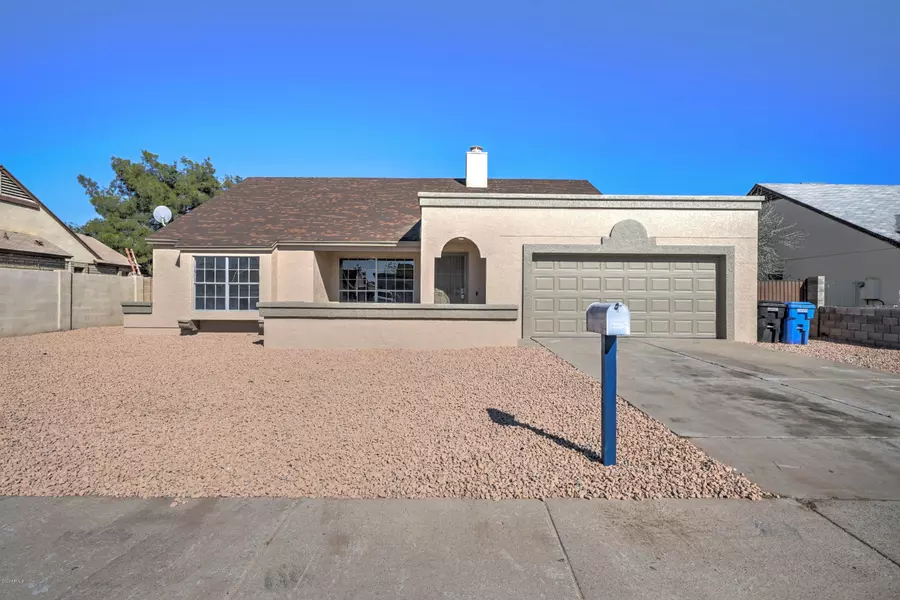 8832 W COOLIDGE Street, Phoenix, AZ 85037