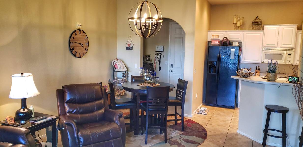 14575 W MOUNTAIN VIEW Boulevard #10110, Surprise, AZ 85374