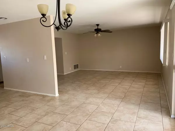 Mesa, AZ 85205,5233 E Duncan Street