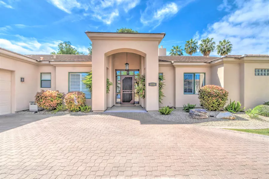 1551 W AUGUSTA Avenue, Phoenix, AZ 85021