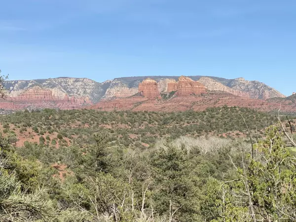 Sedona, AZ 86336,4601 RED ROCK LOOP Road #4