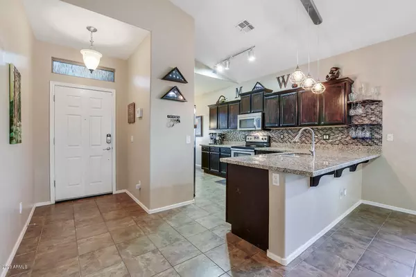 Tolleson, AZ 85353,2021 S 101st Lane