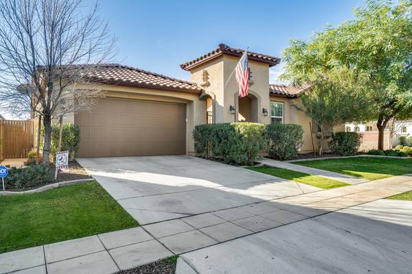 15393 W WINDROSE Drive, Surprise, AZ 85379