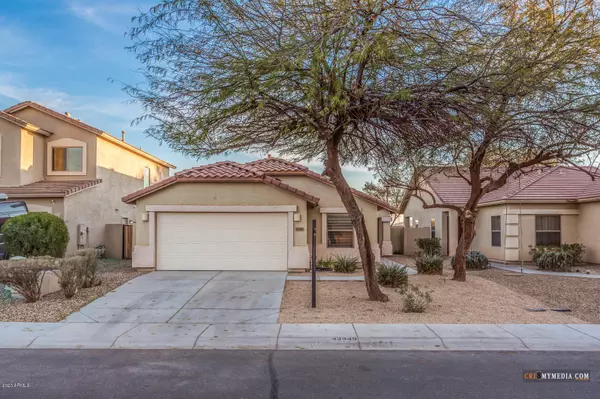 Maricopa, AZ 85138,43949 W CYPRESS Lane