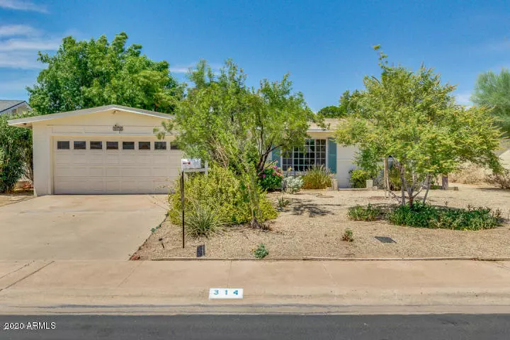 314 E PEBBLE BEACH Drive, Tempe, AZ 85282