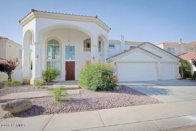 1560 W LAUREL Avenue, Gilbert, AZ 85233