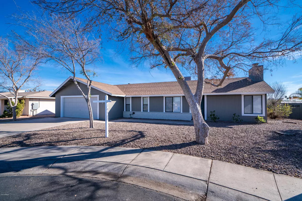 Chandler, AZ 85224,825 N APACHE Drive