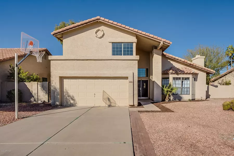 1502 W COQUINA Drive, Gilbert, AZ 85233