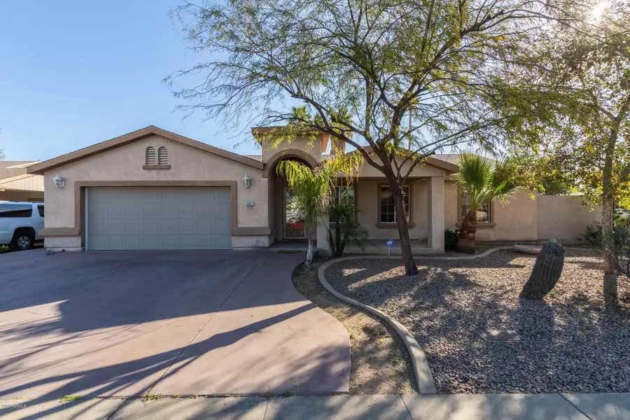 5657 S 45TH Place, Phoenix, AZ 85040