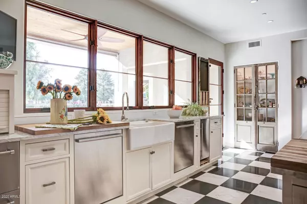Scottsdale, AZ 85254,11008 N 60TH Street