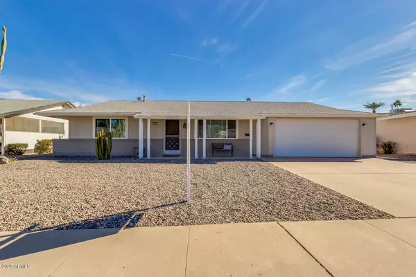 10941 W CUMBERLAND Drive, Sun City, AZ 85351