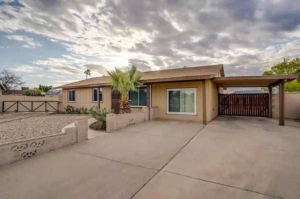 8827 W DESERT COVE Avenue,  Peoria,  AZ 85345