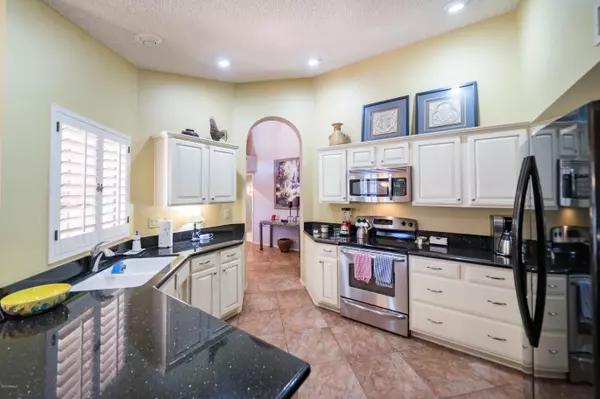 Sun City West, AZ 85375,20211 N MEDALLION Court