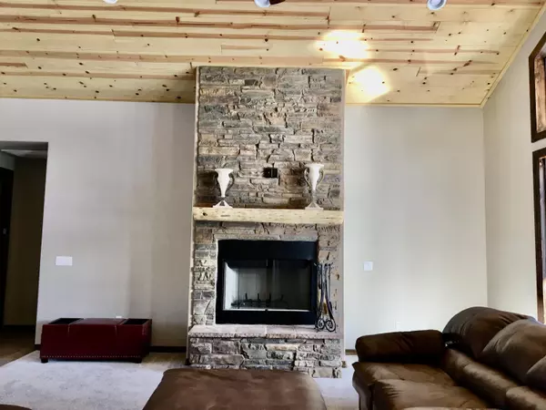 Show Low, AZ 85901,1821 S MONKS HOOD Road