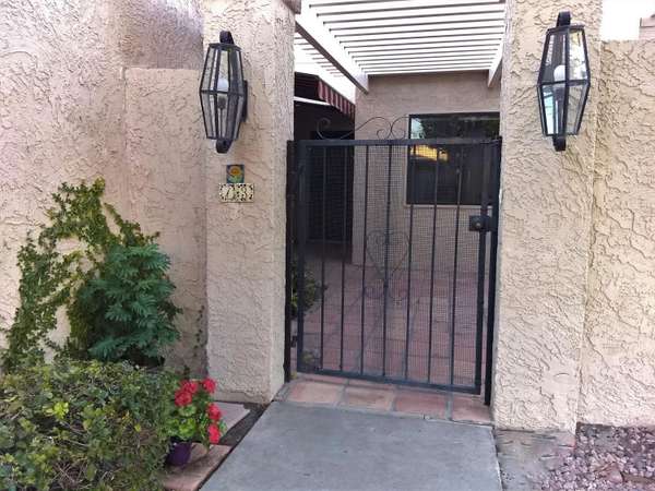 Scottsdale, AZ 85250,5100 N MILLER Road #13