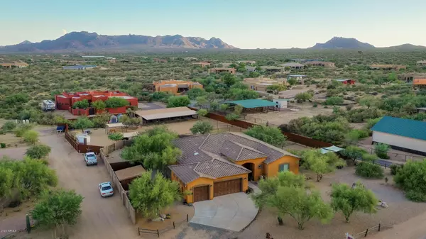 13807 E CASEY Lane, Scottsdale, AZ 85262