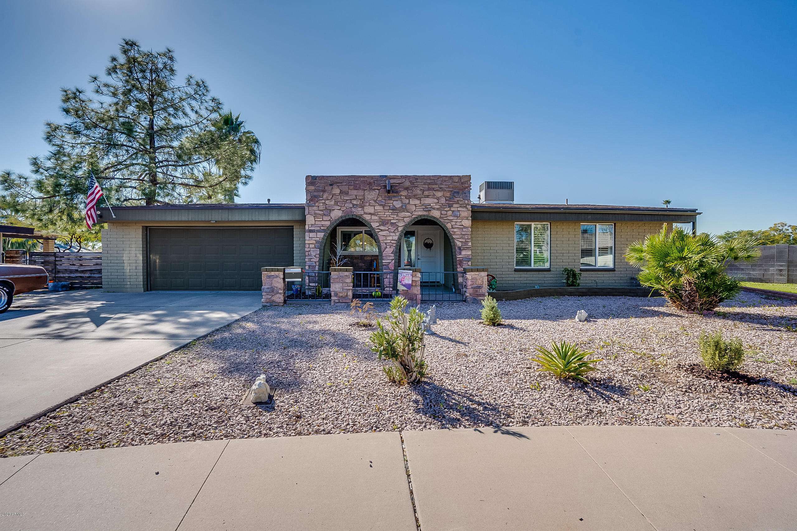 9234 N 40TH Drive, Phoenix, AZ 85051