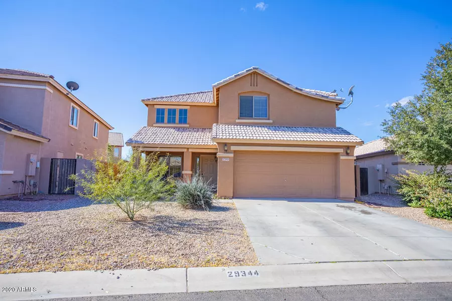 29344 N YELLOW BEE Drive, San Tan Valley, AZ 85143