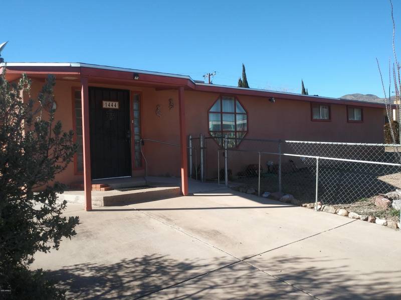 1444 S Calle De Rosas --, Bisbee, AZ 85603