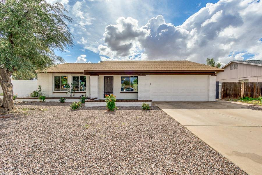 2543 E HAMPTON Avenue, Mesa, AZ 85204