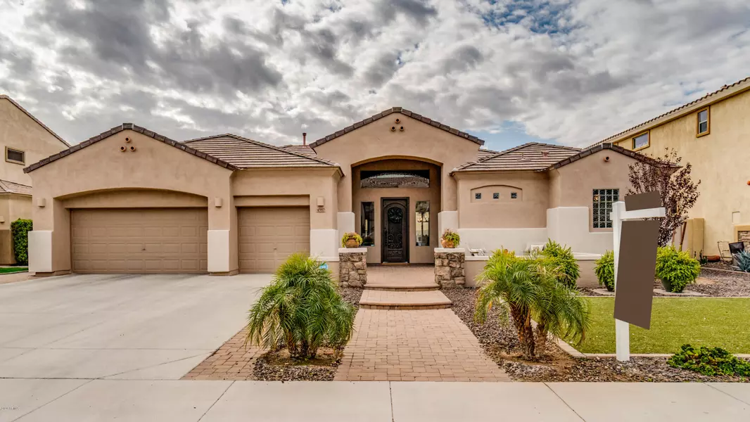 4917 W SWAYBACK Pass, Phoenix, AZ 85083