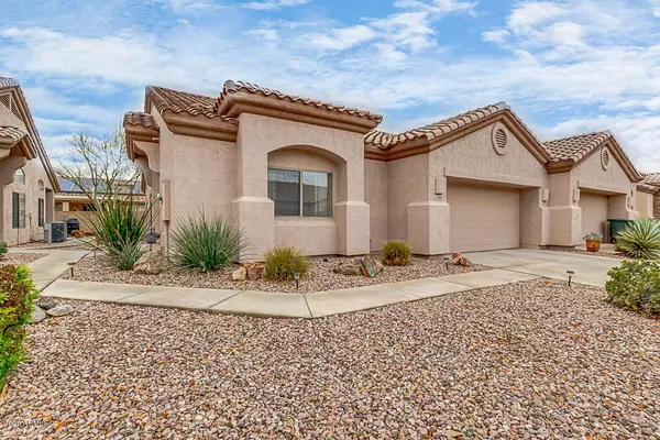 1448 N DESERT WILLOW Street, Casa Grande, AZ 85122