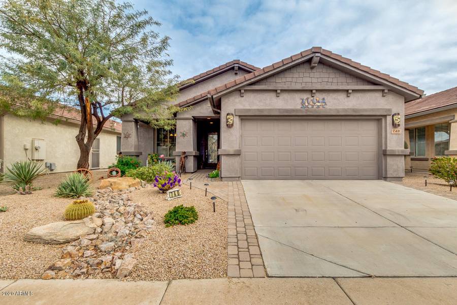 740 W TWIN PEAKS Parkway, San Tan Valley, AZ 85143