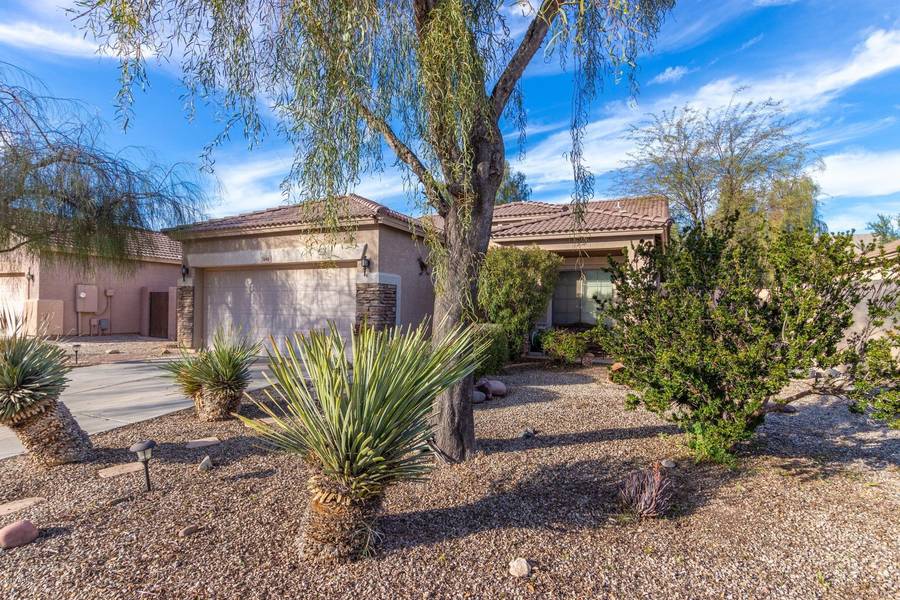 3146 E SUPERIOR Road, San Tan Valley, AZ 85143