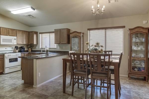 San Tan Valley, AZ 85140,1339 E KELSI Avenue