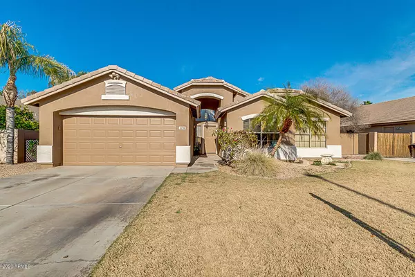 2236 E SARATOGA Street, Gilbert, AZ 85296