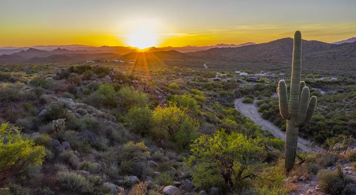 Wickenburg, AZ 85390,9501 Constellation Road #-