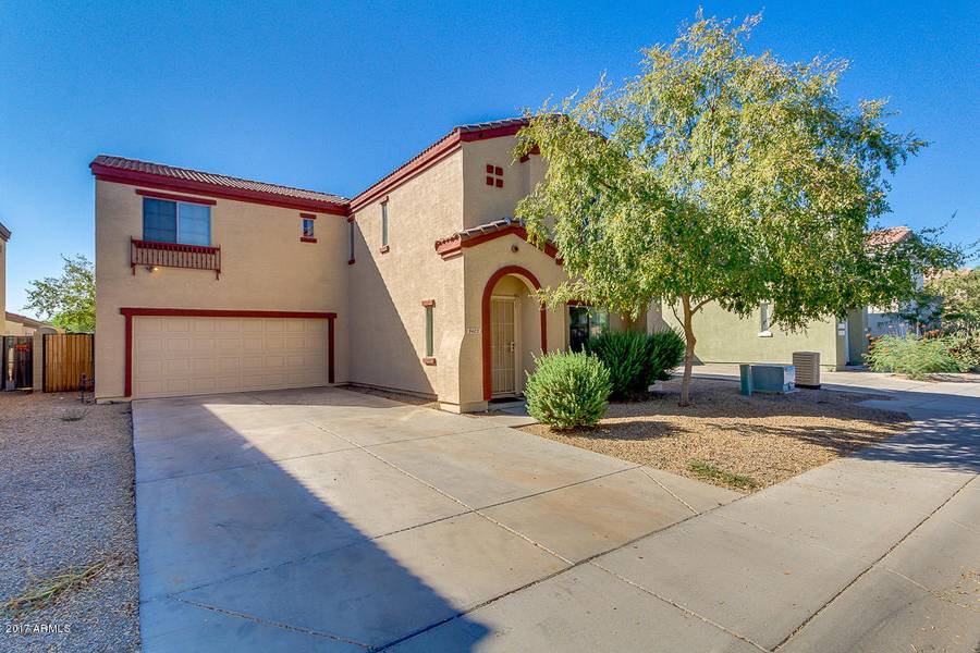 8423 W HUGHES Drive, Tolleson, AZ 85353