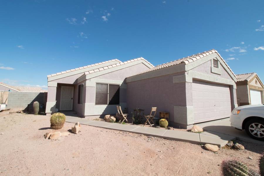 1486 W 18TH Avenue, Apache Junction, AZ 85120