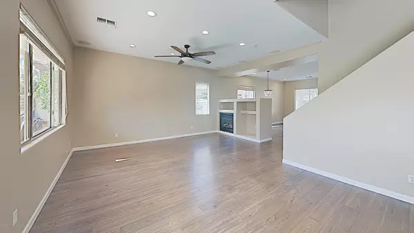 Chandler, AZ 85248,3946 S GREYTHORNE Way