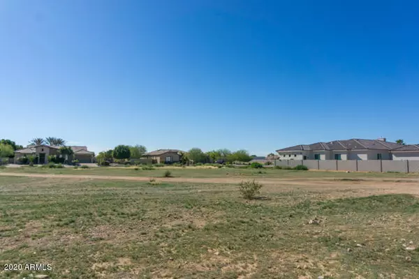 Peoria, AZ 85383,9762 W JJ RANCH Road #53