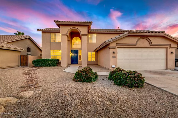 493 E BAYLOR Lane, Gilbert, AZ 85296