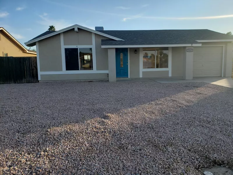 7317 W VOGEL Avenue, Peoria, AZ 85345