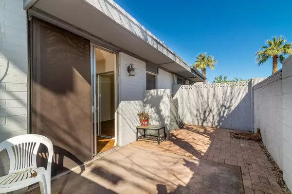 Phoenix, AZ 85018,4204 N 38TH Street #4