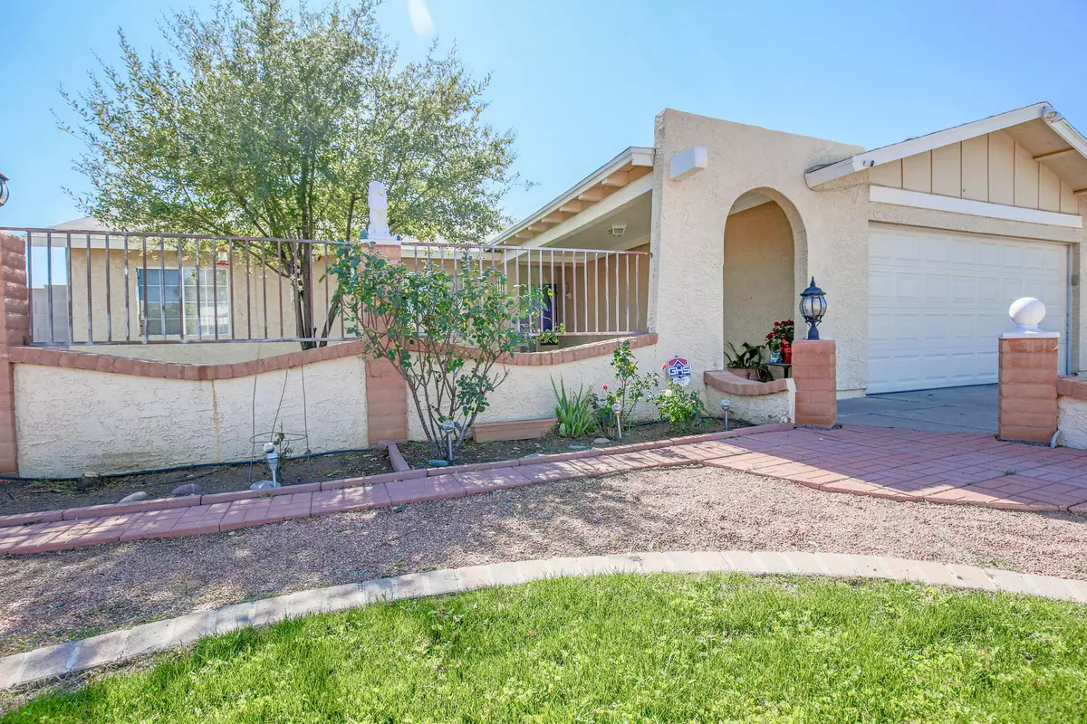 Phoenix, AZ 85037,8733 W WHITTON Avenue