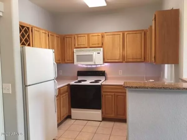 2929 W YORKSHIRE Drive #1128, Phoenix, AZ 85027