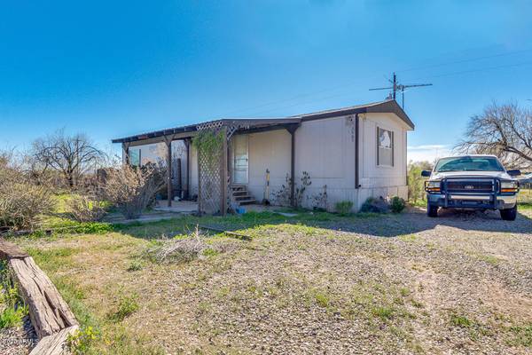 Eloy, AZ 85131,3465 W QUAIL Drive