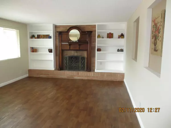 Sierra Vista, AZ 85635,633 CALLE CENTRAL --